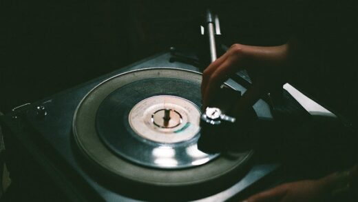 Illusztráció: Sena Yıldırım