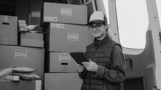 Illusztráció: Tima Miroshnichenko